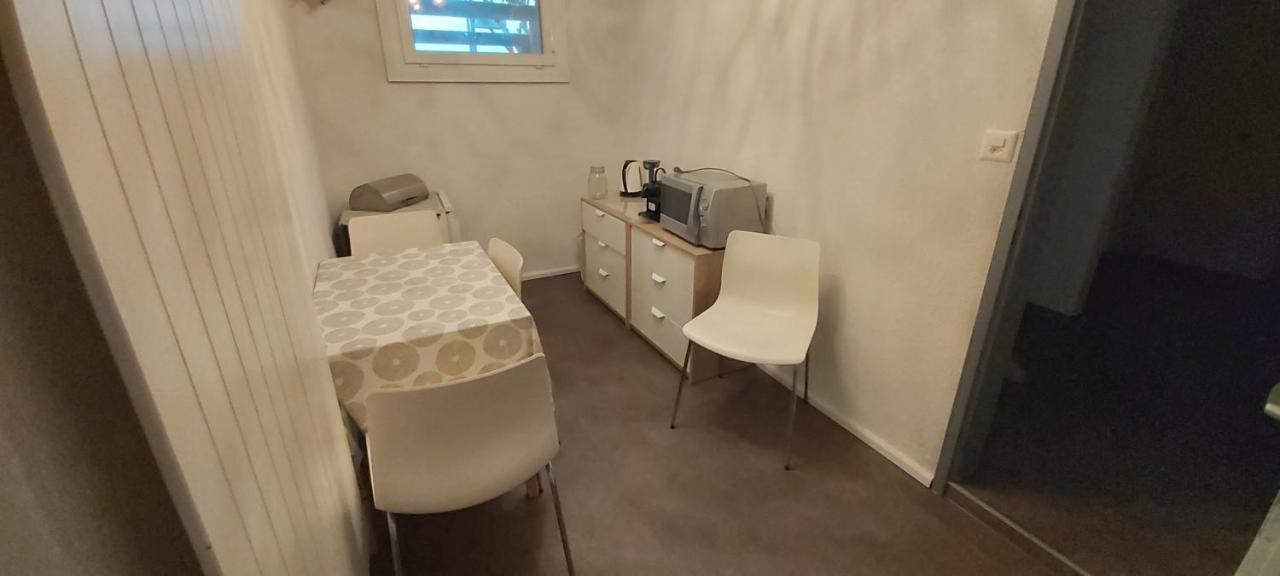 Chambre D'Hote L'Optimisme Montfaucon Екстер'єр фото